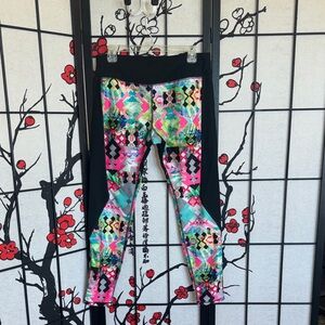 Pink Lotus XL Colorful Geometric Exercise Stretch Compression Running Leggings